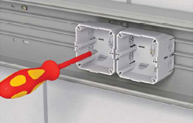 Mounting of accessory mounting box - Eurolec Energy Products